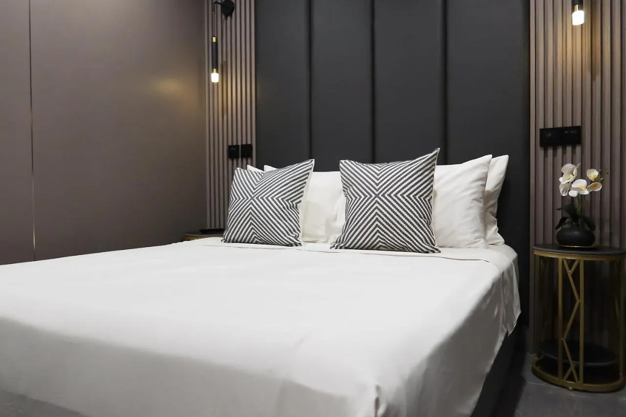 R Residences Singapore