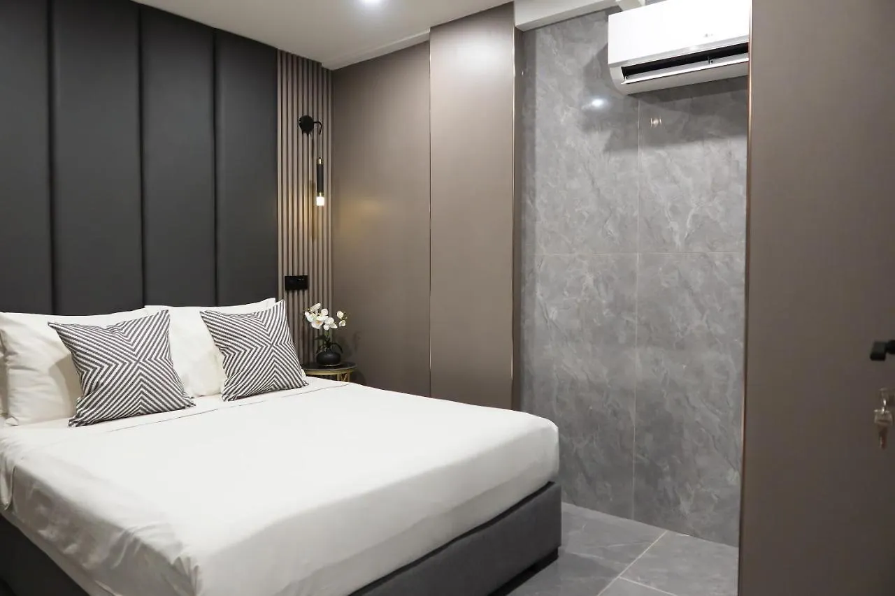 Lägenhet R Residences Singapore