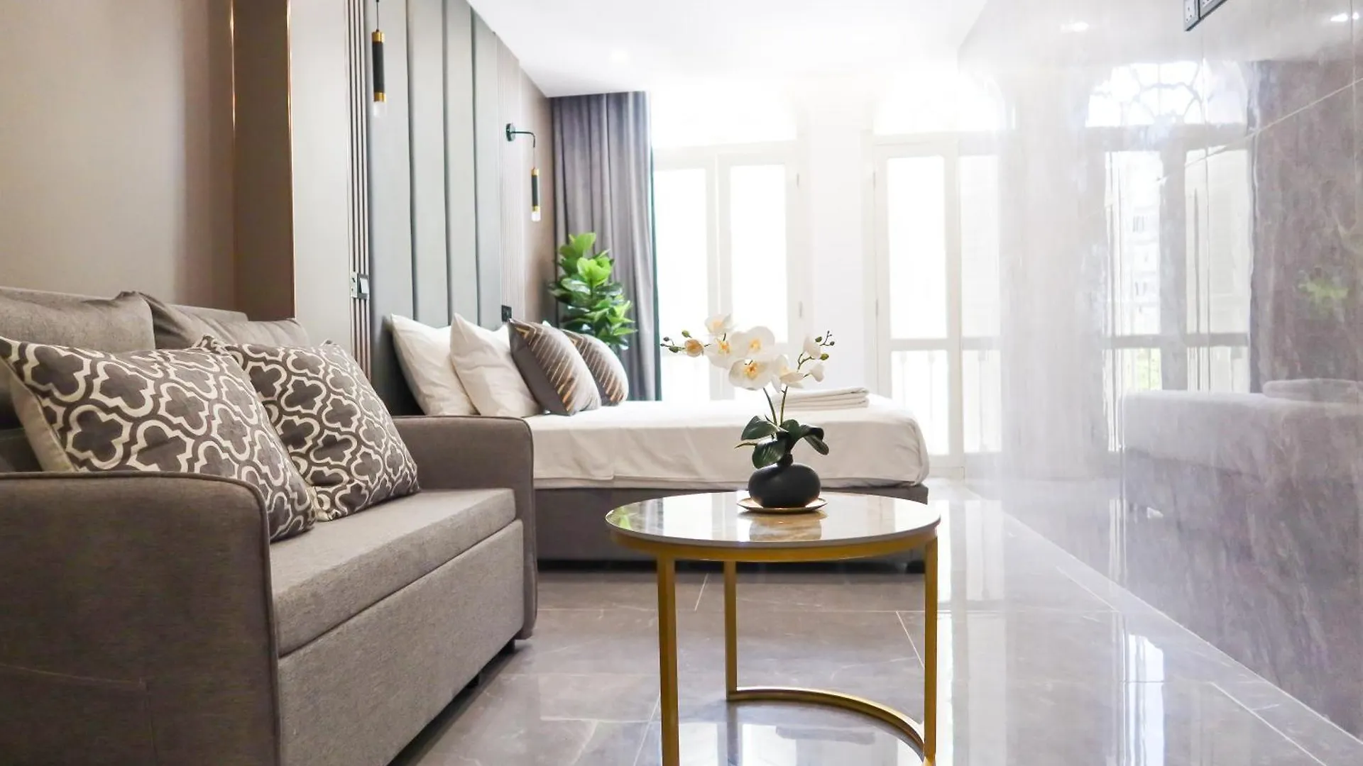 R Residences Singapore