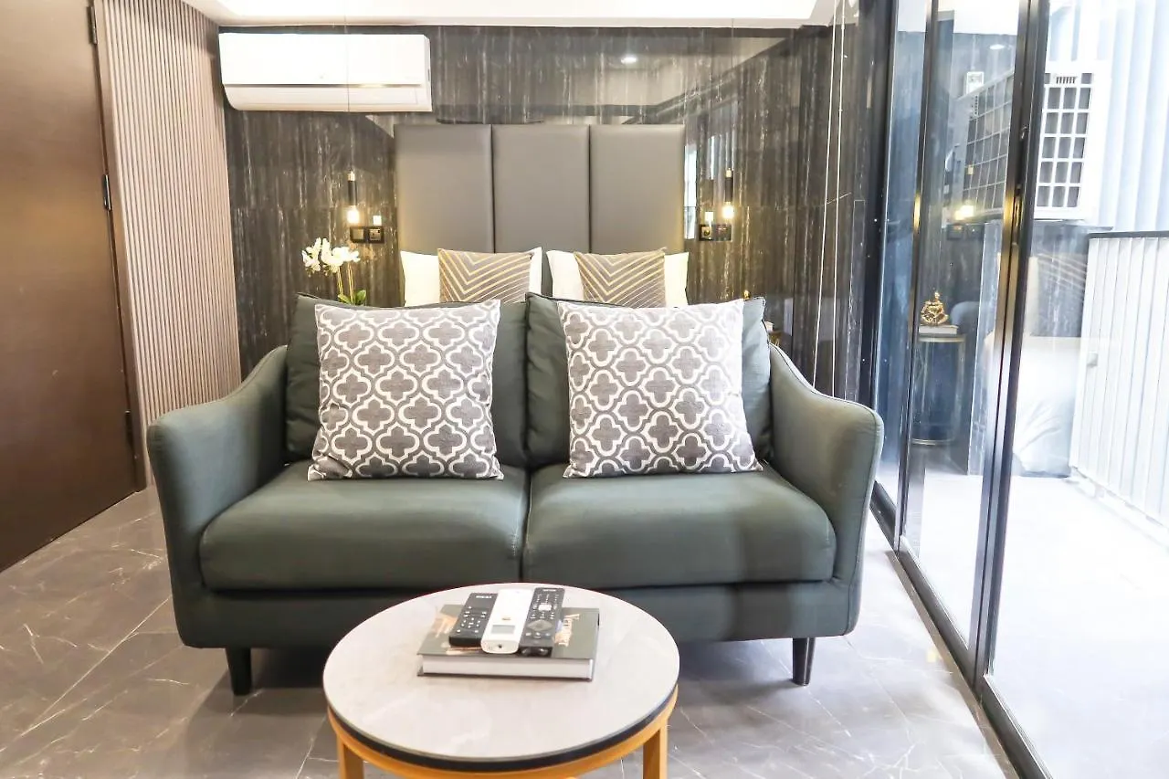 R Residences Szingapúr Apartman