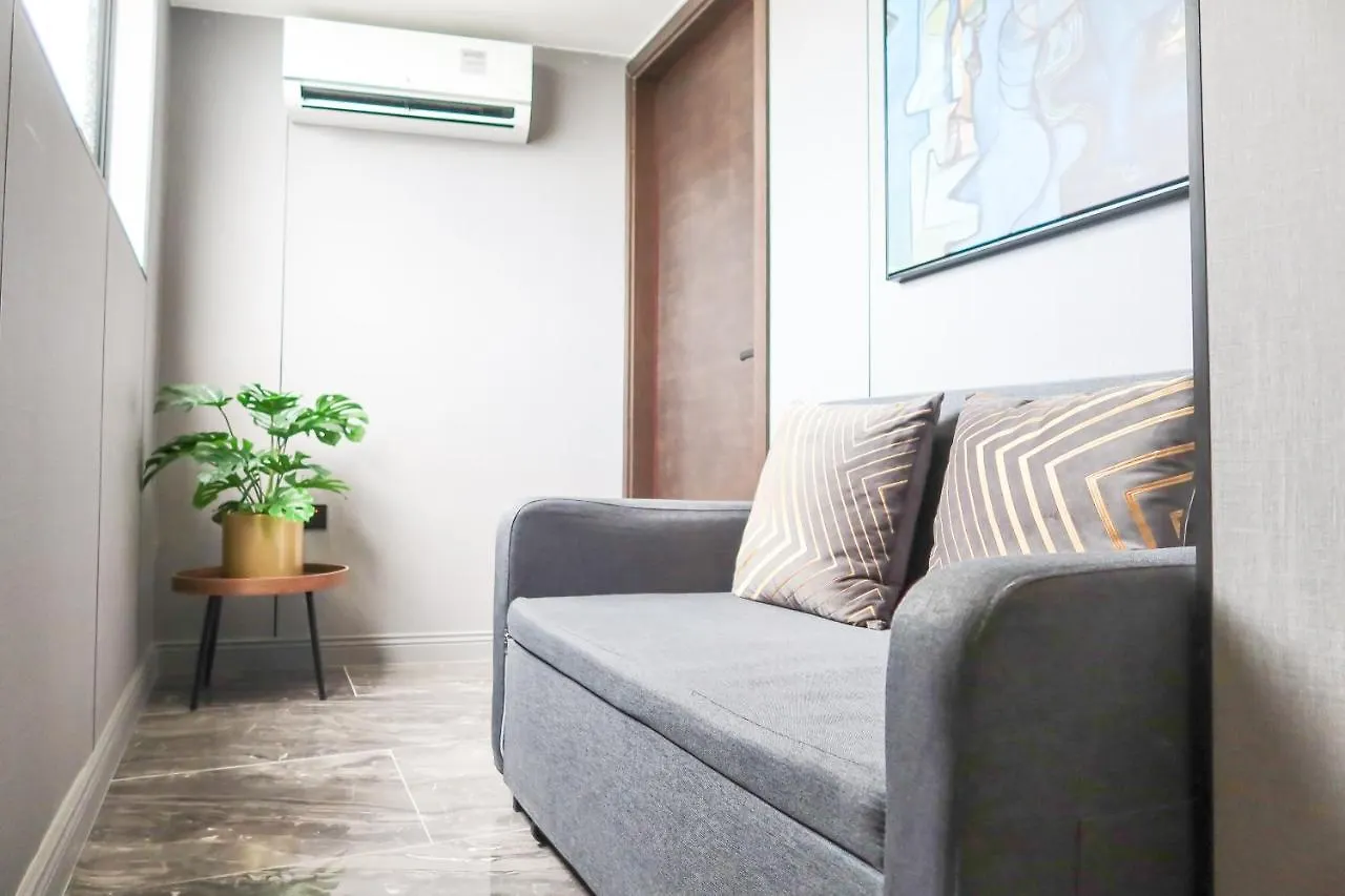 R Residences Szingapúr Apartman